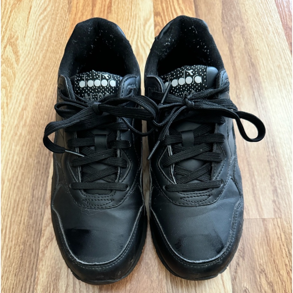 DIADORA trainers